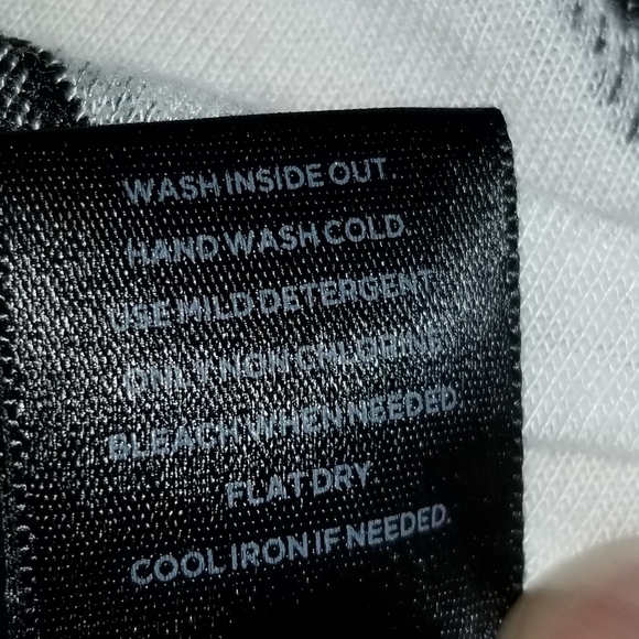 Simply Vera by Vera Wang,short sleeve top - Picture 5 of 5